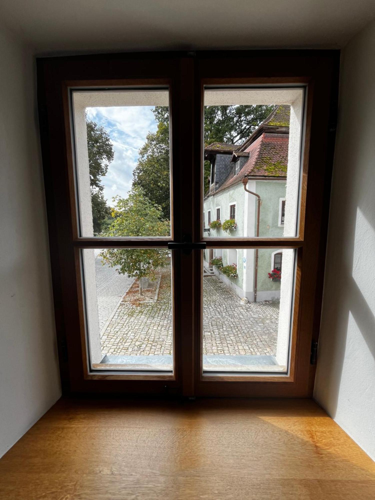 Hotel Roehrl Sinzing Szoba fotó